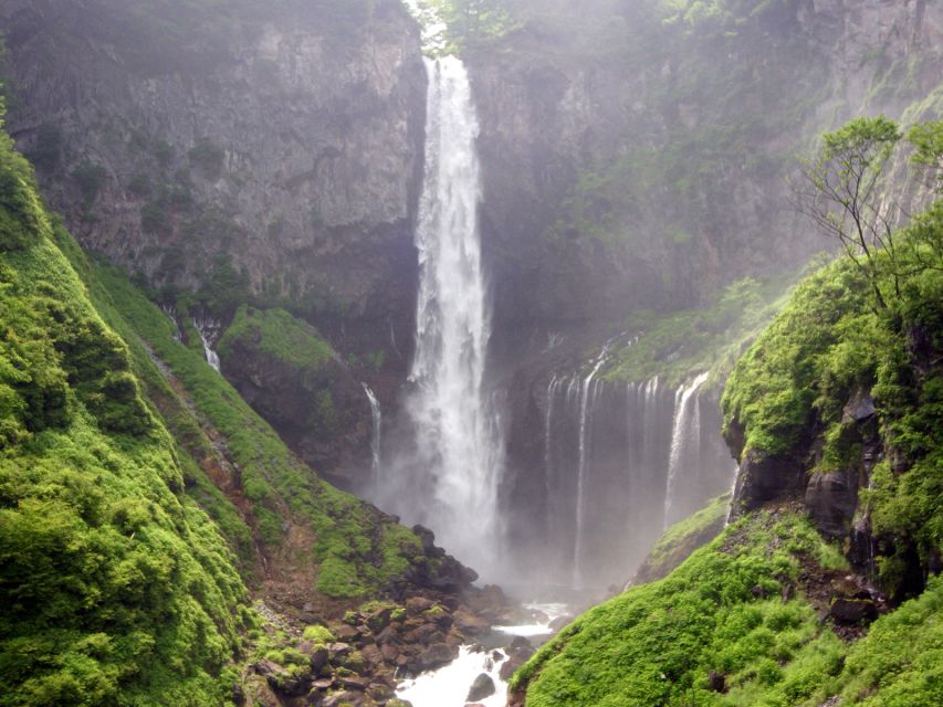 From Tokyo: Guided Day Trip to Nikko World Heritage Sites - Bus Comfort and Timing: How to Survive the 10 Hours With Your Energy Intact