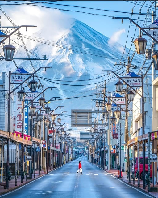 From Tokyo: Mount Fuji & Hakone Full Day Private Tour - Kitaguchi-hongu Fuji Sengen Shrine: a calmer pause with a direct connection to Fuji