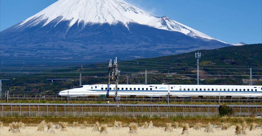 From Tokyo: Mt. Fuji & Hakone Tour w/ Return by Bullet Train - A packed day that actually makes sense from Tokyo
