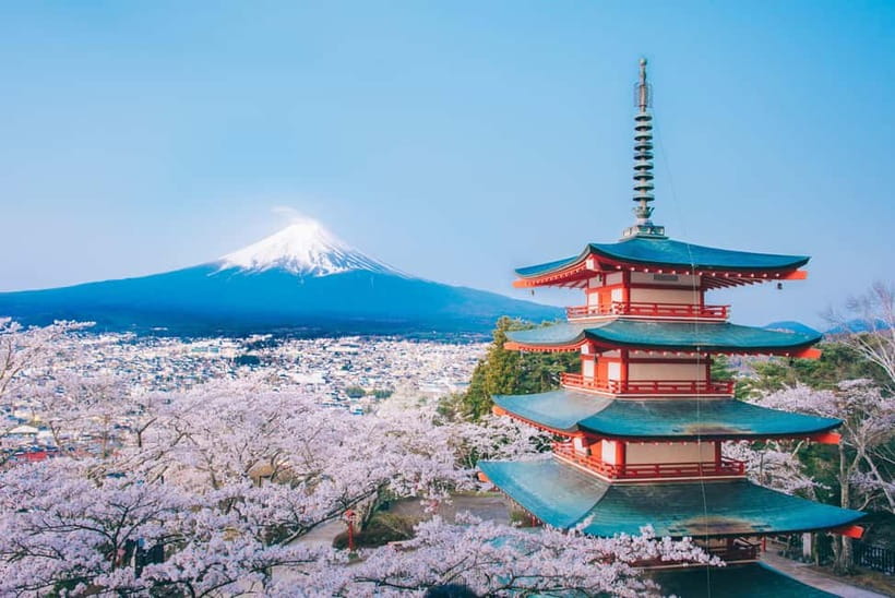 From Tokyo: Must-Visit Mount Fuji Highlight Full-Day Tour - Arakurayama Sengen Park and Chureito Pagoda, the classic shot stop