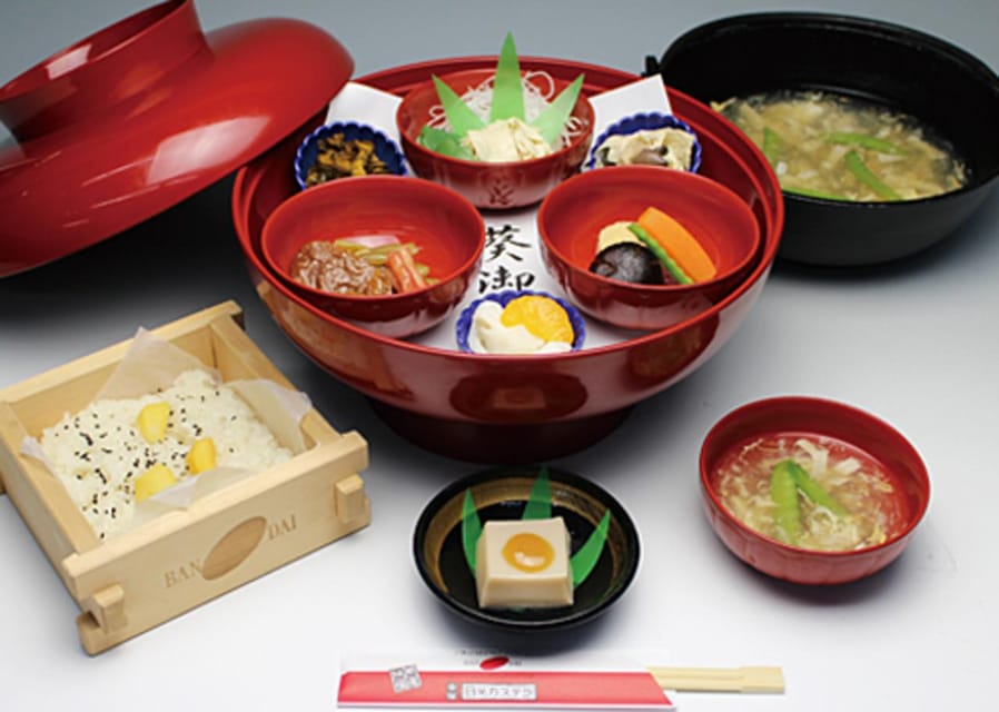 From Tokyo: Nikko Toshogu Day tour with Traditional Lunch - Price and logistics: does $90 feel fair?