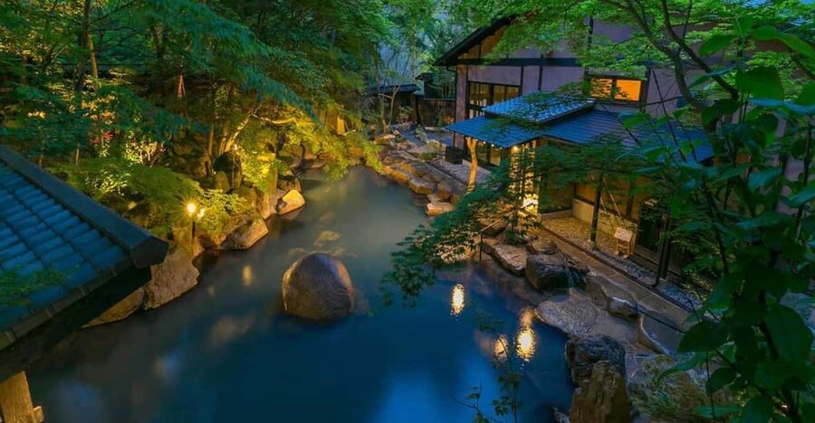 From Tokyo: Private Tour to Fuji/Hakone - Onsen, Art, Nature - Mount Fuji viewpoints: plan for the weather, then plan for the photos