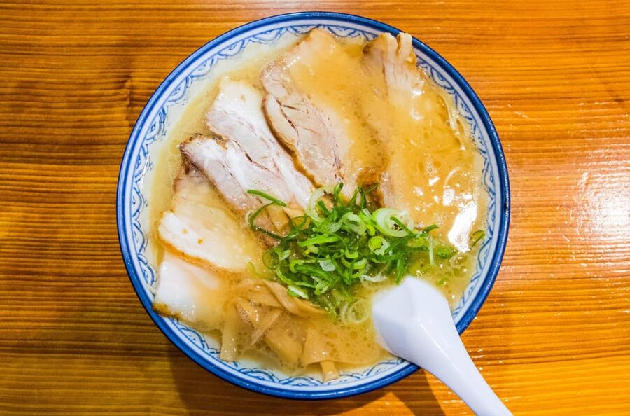 Fukuoka: Customized Tour with Local Guide - Hakata ramen stop: local noodle culture, minus the stress