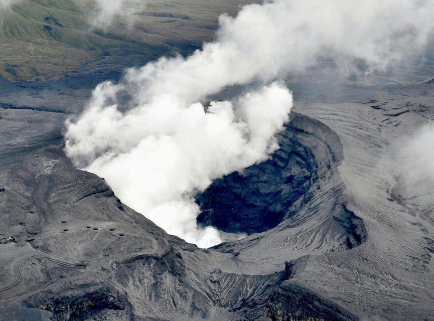 Fukuoka: Mt. Aso Volcano & Kurokawa Onsen Scenic Day Tour - Morning pickup in Fukuoka, then straight into Kyushu’s big scenery