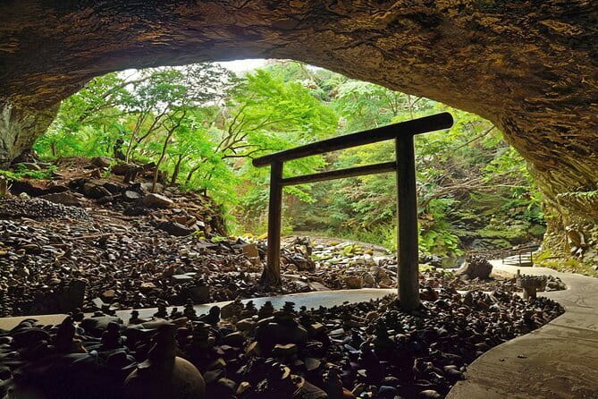 Fukuoka Takachiho Gorge, Amano Iwato and Scenic Train Tour - The Takachiho Amaterasu Railway, highest bridge and the Neon Tunnel add fun