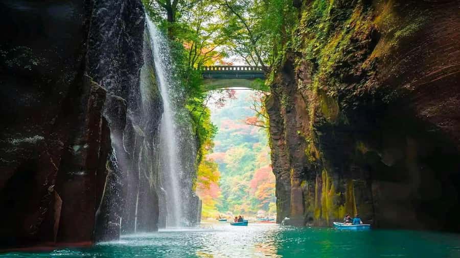 Fukuoka: Takachiho Gorge & Scenic Railway One Day Tour - What I’d Pack and How to Handle Food, Timing, and Bathroom Breaks