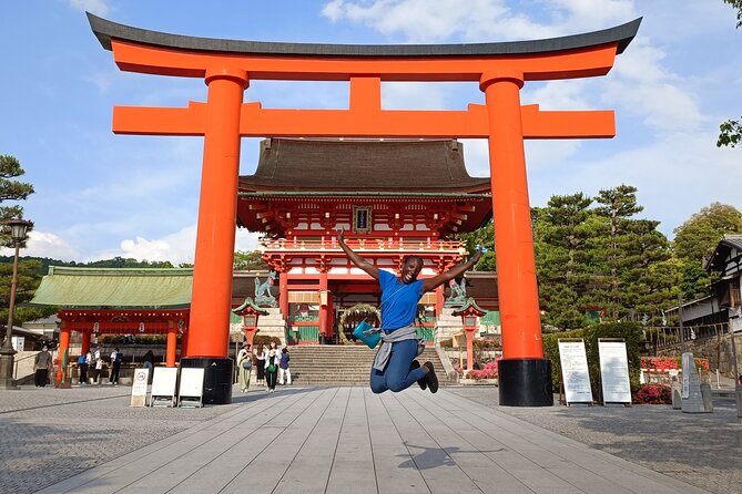 Full-Day Sightseeing to Kyoto Highlights - Kinkakuji Golden Pavilion: The Temple People Come for