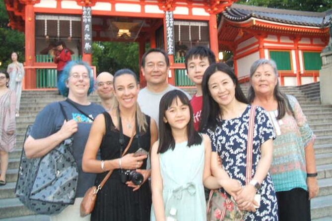 Gion and Fushimi Inari Shrine Kyoto Highlights with Government-Licensed Guide - Kennin-ji Temple: a brief stop with dry garden attention