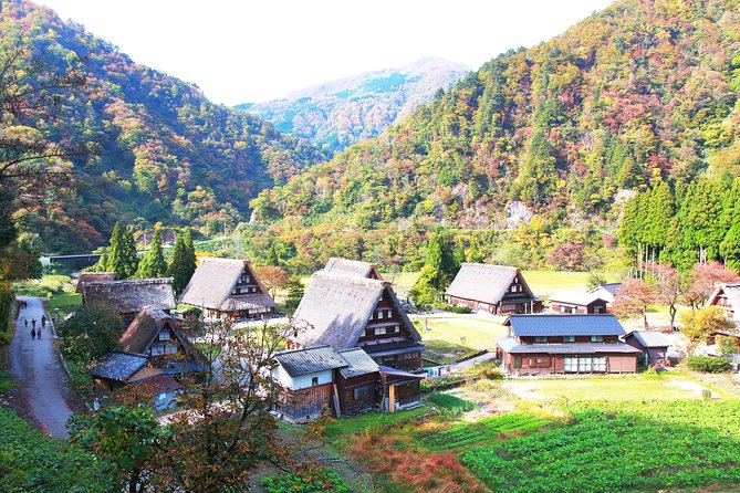 Gokayama and Shirakawago/Photoshoot by professional photographer - The photographer part: what you are really buying