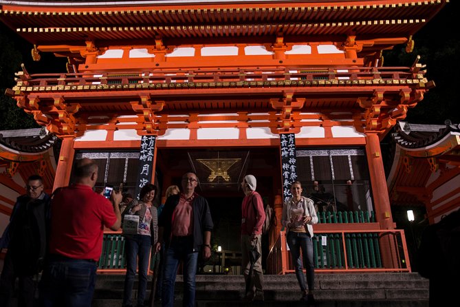 Guided Gion Tour: Explore Kyoto’s Historic Geisha District - Yasaka Shrine and Maruyama Park: photos plus a calmer pace
