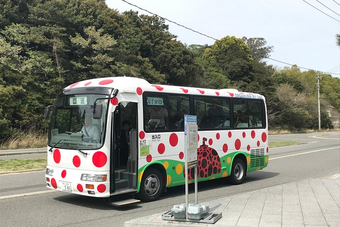Guided Tour to Naoshima Art Island with Private Car - Stop 4: Benesse House Museum, coast setting and long viewing time