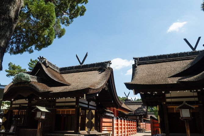 Half day Osaka Bay Area Cycling with E-Assist Bicycle Tour - Stop 1: Sumiyoshi Taisha Shrine, where the sea gods set the tone