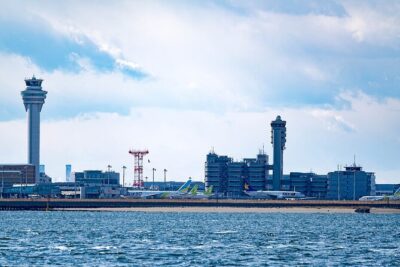 Haneda Airport Private Transfer – Luxury Car & Meet & Greet