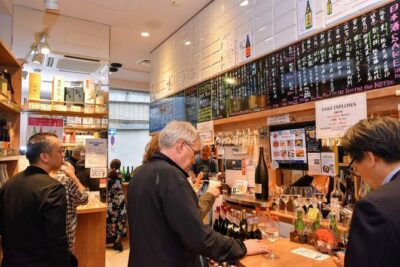 Haneda Layover tour of 5hours with local Japanese guide by car