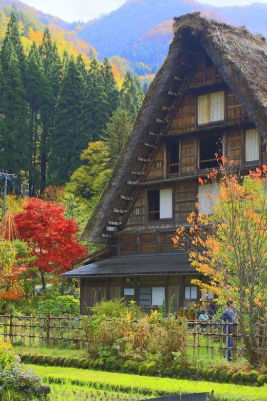 Hida Takayama, Shirakawa-go+Observatory|Day Trip from Nagoya - Shirakawa-go Gassho-zukuri Village: UNESCO and the Fact People Still Live Here
