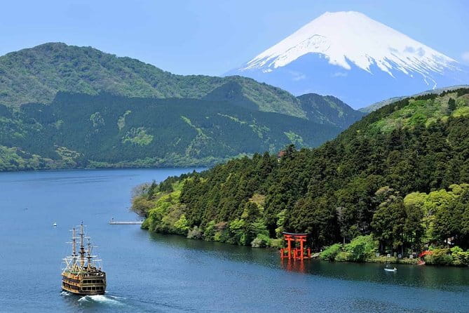 Hike Hakone Hachiri - Stop 4: Hakone Sekisho checkpoint and the Hakone Sekisho Museum