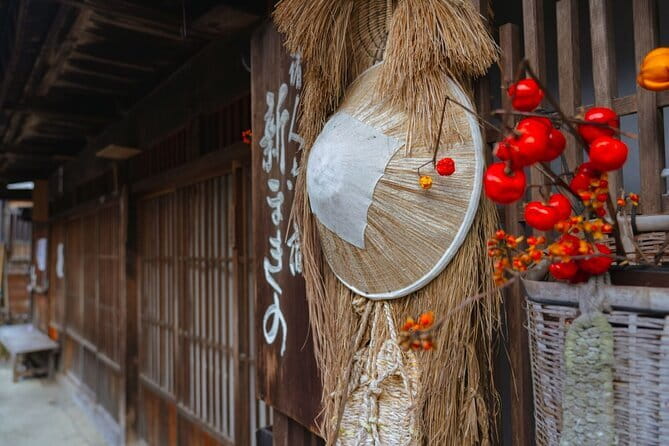 Hiking the Historic Nakasendo Trail [1 Day Tour from Nagoya] - Stop 1: Tsumago-juku, where you get the setting before the steps