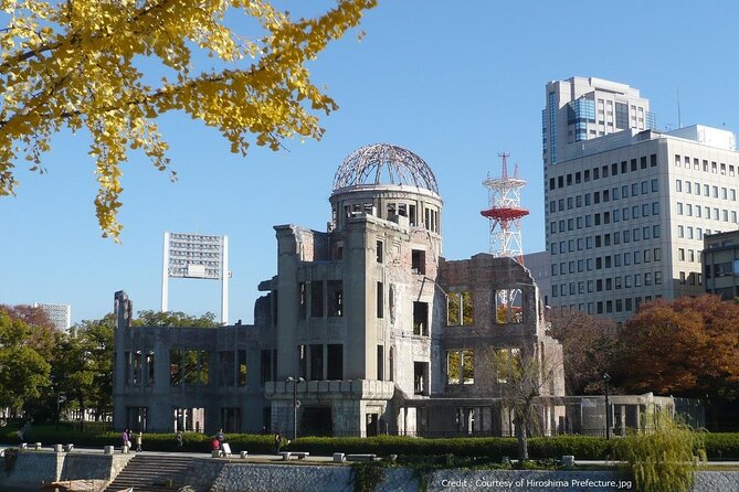 Hiroshima and Miyajima 1 Day Bus Tour - Lunch Break: Hiroshima Okonomiyaki and Real Choices