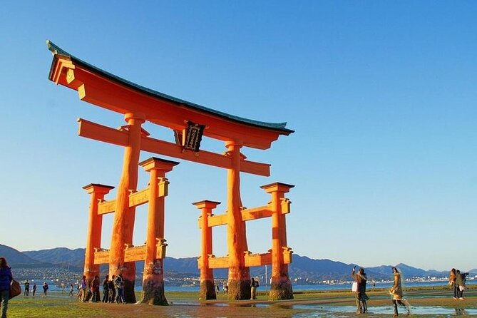 Hiroshima and Miyajima 1 Day Cruise Tour - Guide quality, pacing, and why the day stays organized