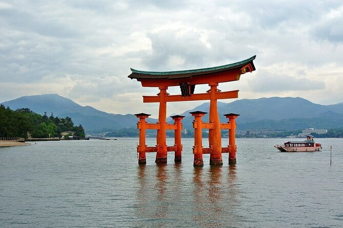 Hiroshima and Miyajima Day Trip with Itsukushima Shrine & Ferry - Walking the Island and Seeing the Best Angles of the Shrine Area