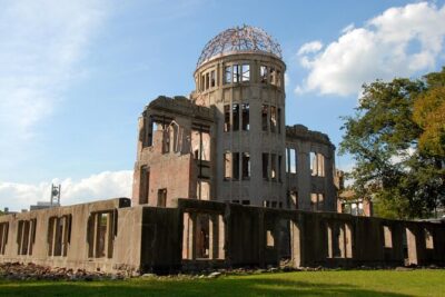 Hiroshima & Miyajima 1 Day Bus Tour with Bullet Train Tickets