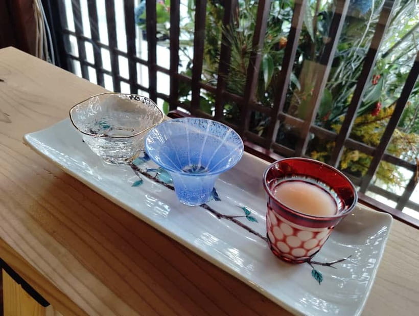 Hiroshima: Saijo Sake Tasting at 7 Breweries Guided Tour - Price and Value for a 2-Hour Saijo Sake Crawl