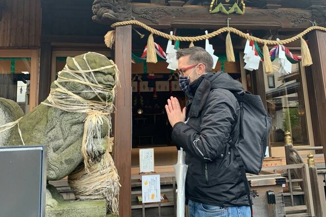Historical Walking Tour of Niigata Port Town - Niigata port town history in plain sight
