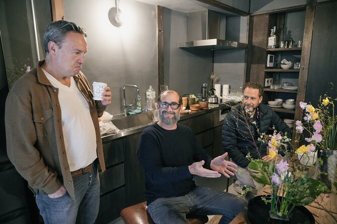 Ikebana Traditional Japanese Art of Flower Arranging - Keeping flowers fresh: practical tips you can use at home