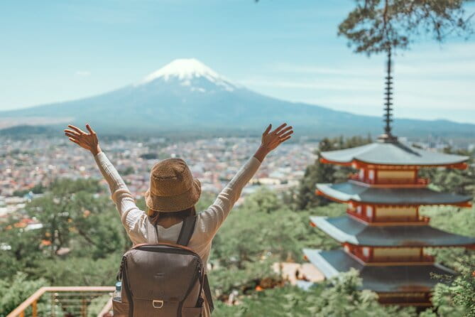 Japan's Best Mount Fuji Tour - The guide experience: why Sam-style guidance matters