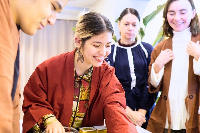 Japanese flower arranging (Ikebana) Experience/Workshop in Tokyo - The Small-Group Advantage: Personalized Help While You Work