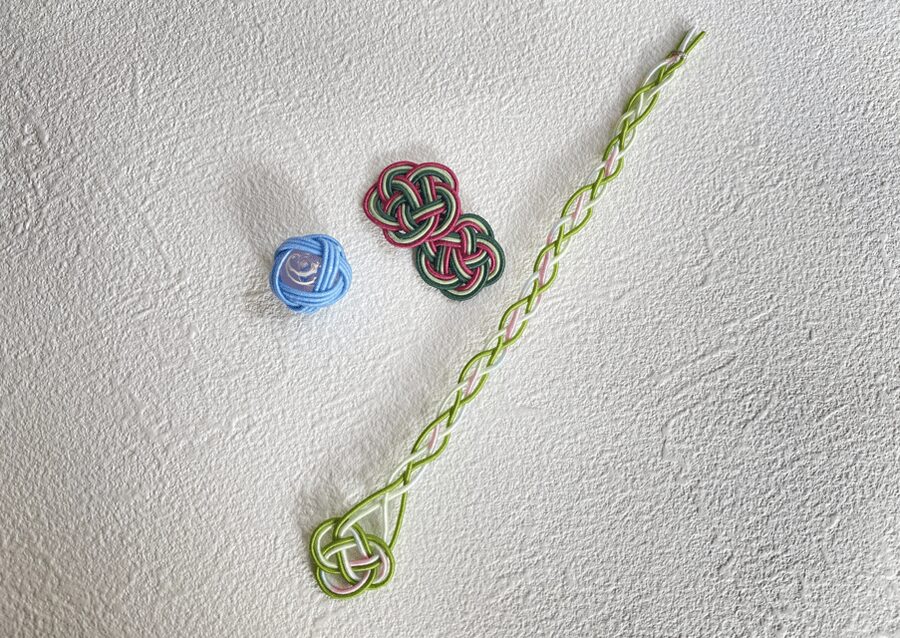 Japanese paper Notebook and Mizuhiki Belt Bookmark Workshop - Price and value: is $113 worth it for this private craft workshop?