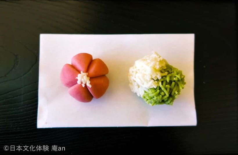 Japanese Traditional Sweets making - The 65-minute rhythm: flower Nerikiri, Kinton Nerikiri, then photos and tasting