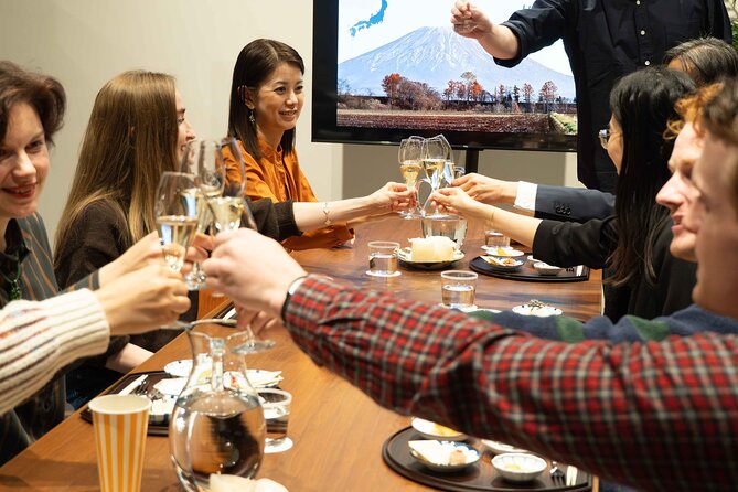 Japanese Wine Omakase in Shibuya – Guided Tasting, Not Sake - The five wines and the small plates: what you actually learn