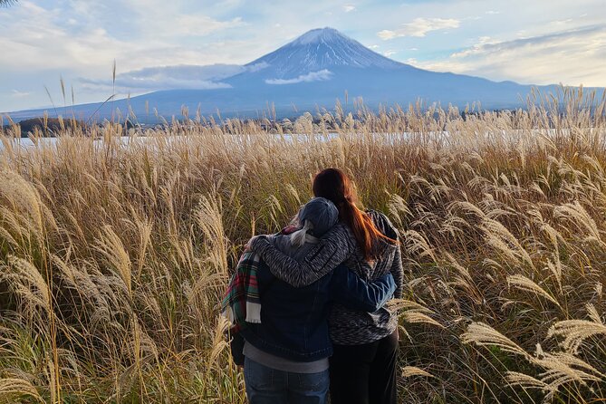 Johnny's Exclusive: Mt. Fuji Adventure from Kawaguchiko - Kitaguchi Hongu Fuji Sengen Jinja: gates, trees, and shrine energy