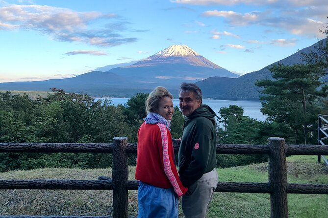 Johnny's Exclusive: Mt. Fuji Adventure from Kawaguchiko - Lake Kawaguchiko: the heart of the day