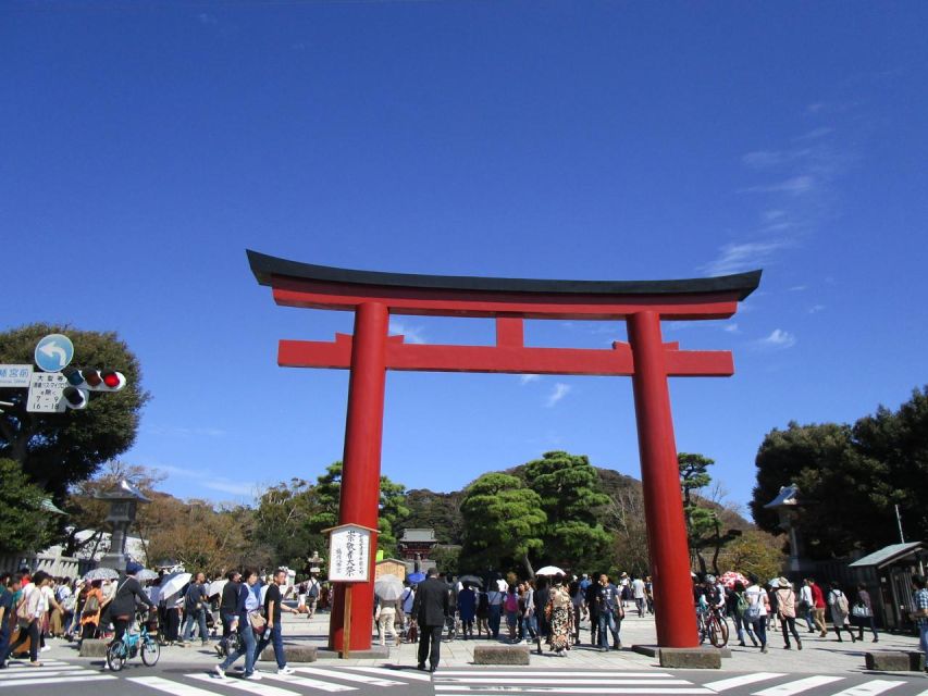 Kamakura: Private Guided Walking Tour with Local Guide - Key things that make this Kamakura tour shine