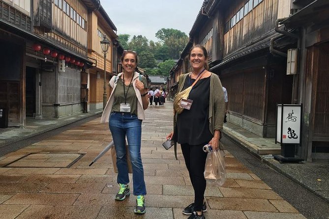 Kanazawa 6hr Private Tour with Government Licensed Guide - Seisonkaku Villa: elegant samurai-era living, not just another temple