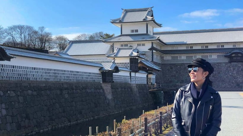 Kanazawa: City Highlights & Hidden Gems Private Walking Tour - Kenrokuen Garden: where your pace turns sightseeing into calm