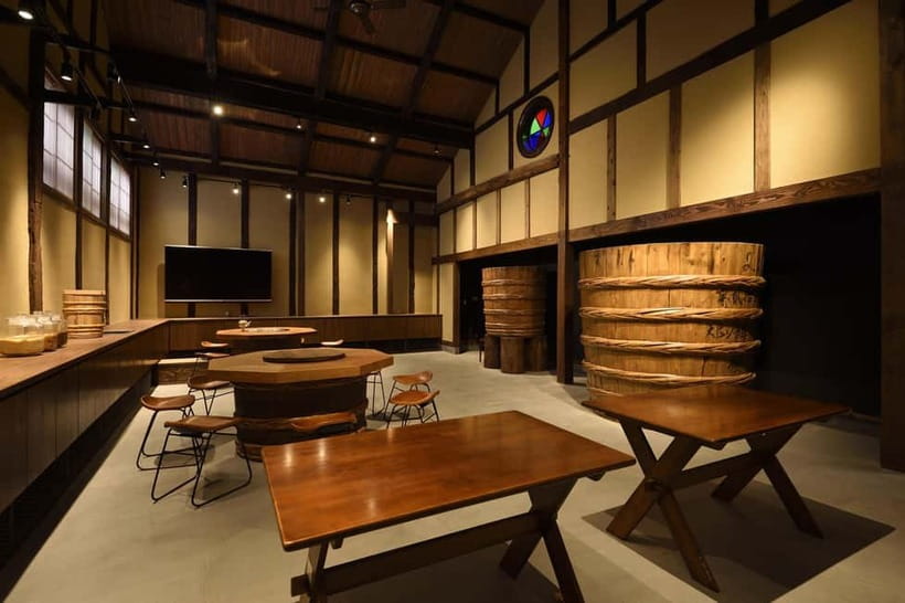 Kanazawa Historic Brewery: Fermentation Tour, Tasting, Lunch - Getting There From Kanazawa Station: Bus Steps You Should Not Skip