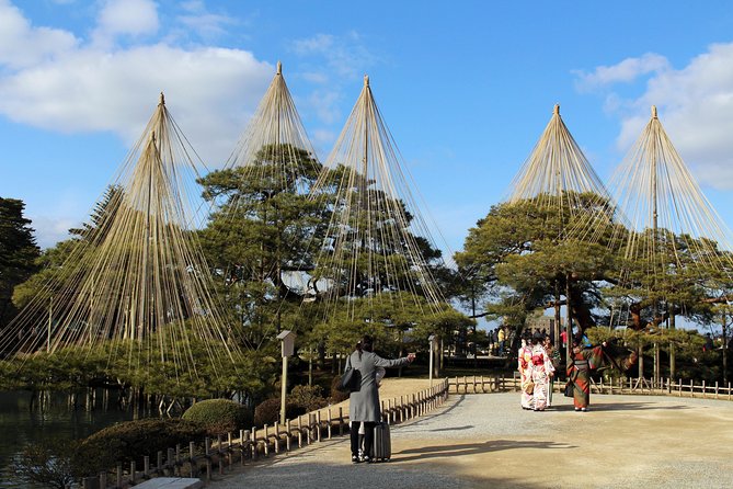 Kanazawa Private Tour with a Local – Highlights & Hidden Gems - Kanazawa Castle grounds and the Maeda clan story