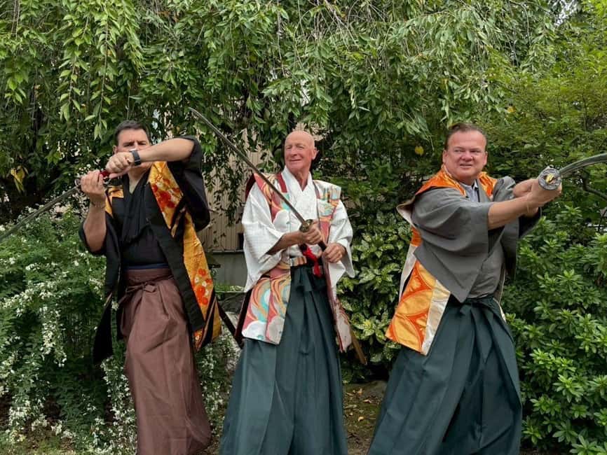 Kanazawa: Samurai Swordsmanship Lesson at a rented temple - Who should book this Kanazawa samurai swordsmanship lesson