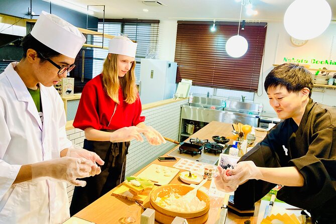 Kanazawa: Sushi & Japanese Cooking Class at a Historic School - Key highlights to look for