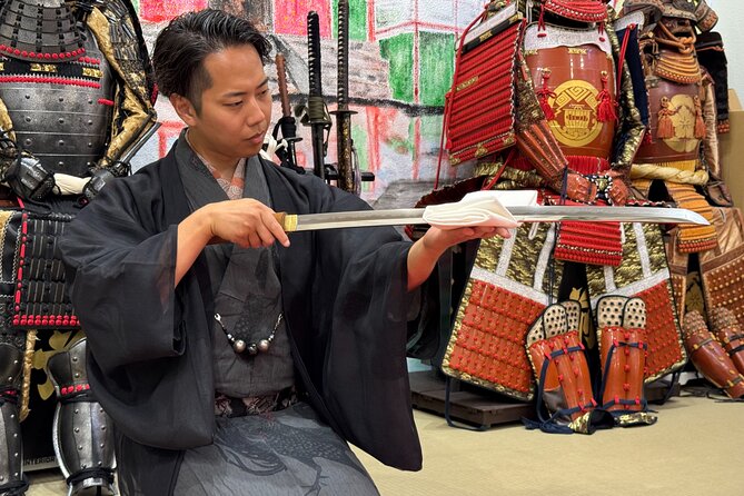 Katana Shopping with Professional Guidance in Kyoto - What to bring and how to prepare for a smooth session