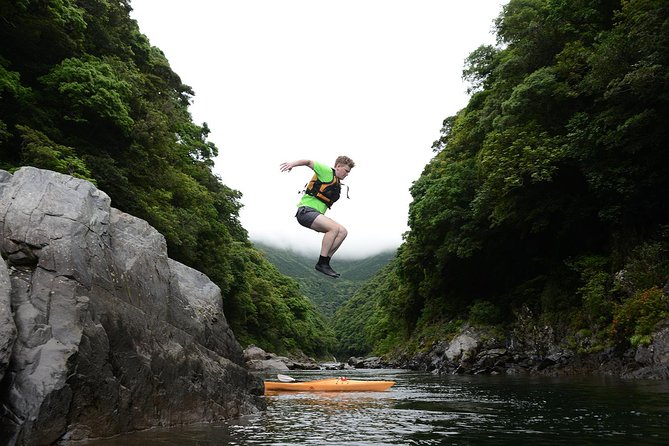 Kayaking in Anbo River - Anbo River on Yakushima: what makes this paddle feel special