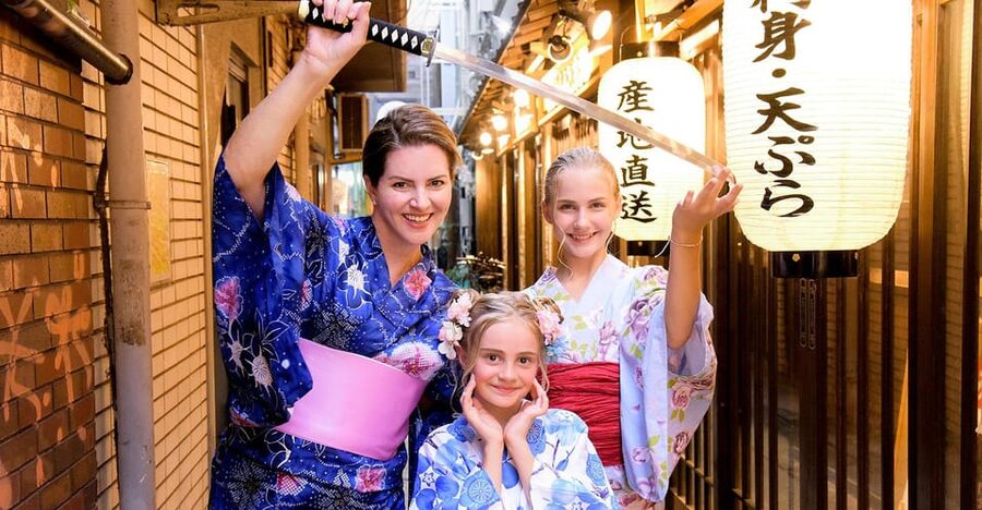 Kimono photoshoot-Includes 100 photo data - Who This Osaka Kimono Photoshoot Fits Best