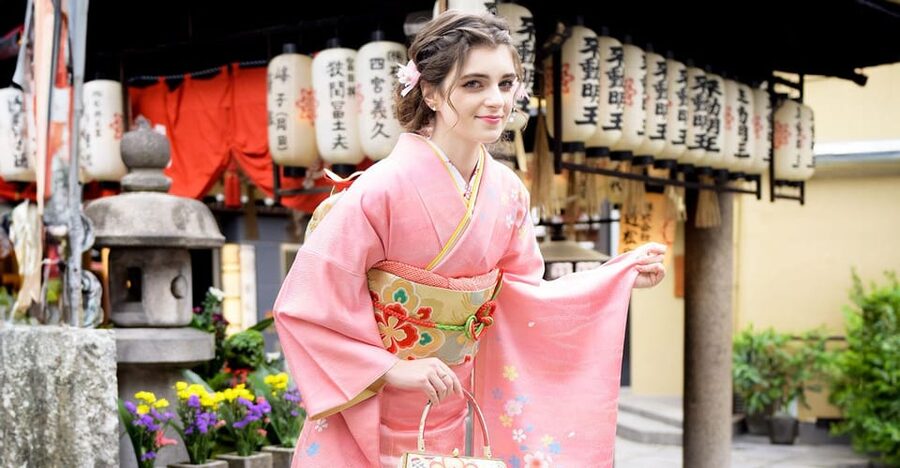 Kimono photoshoot-Includes 100 photo data - Practical Tips to Look Better in Your Frames
