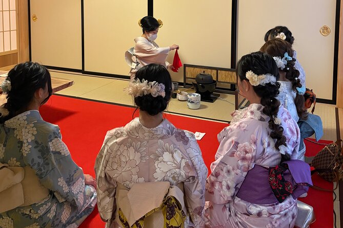 Kimono Rental and Tea Ceremony Experience in Inuyama - Inuyama Castle town, in a kimono, starting at 11:00