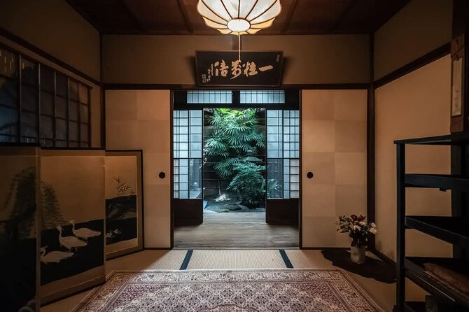 Kimono Tea Ceremony at Kyoto Maikoya, Karasuma Shijo - Making your own matcha, step by step