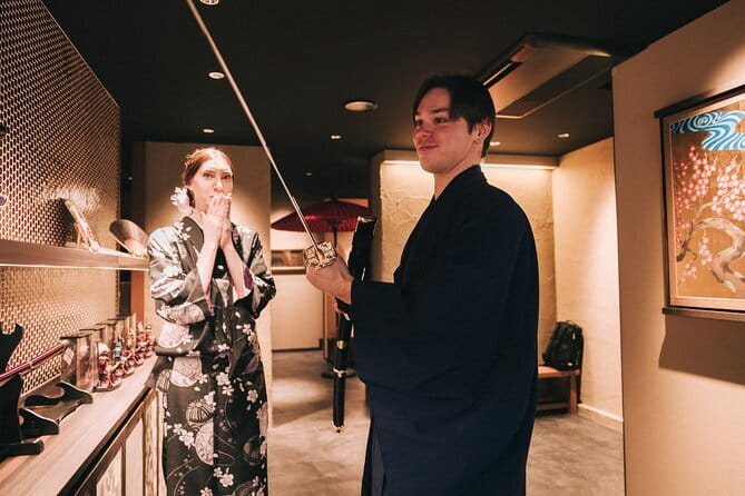Kimono Tea Ceremony Experience at Kyoto Oritzuruya, Nishiki - Kimono time after the ceremony: photos, shopping, and short street moments