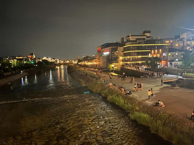 Kioto: Gion Tour, recorrido a pie (Español/Castellano) - Tatsumi Jinja and Tatsumi Hashi: a calm pause with a purpose